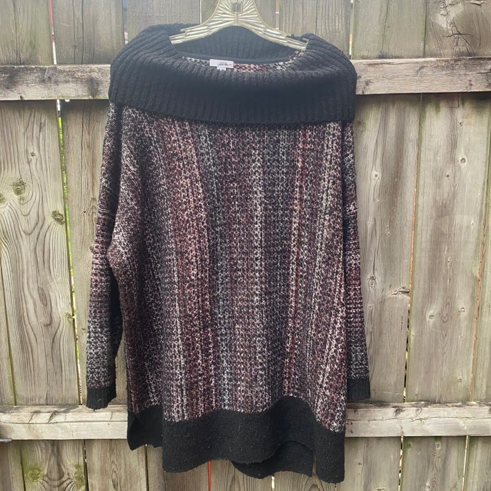 Pure Jill off the shoulder sweater sz. M-L